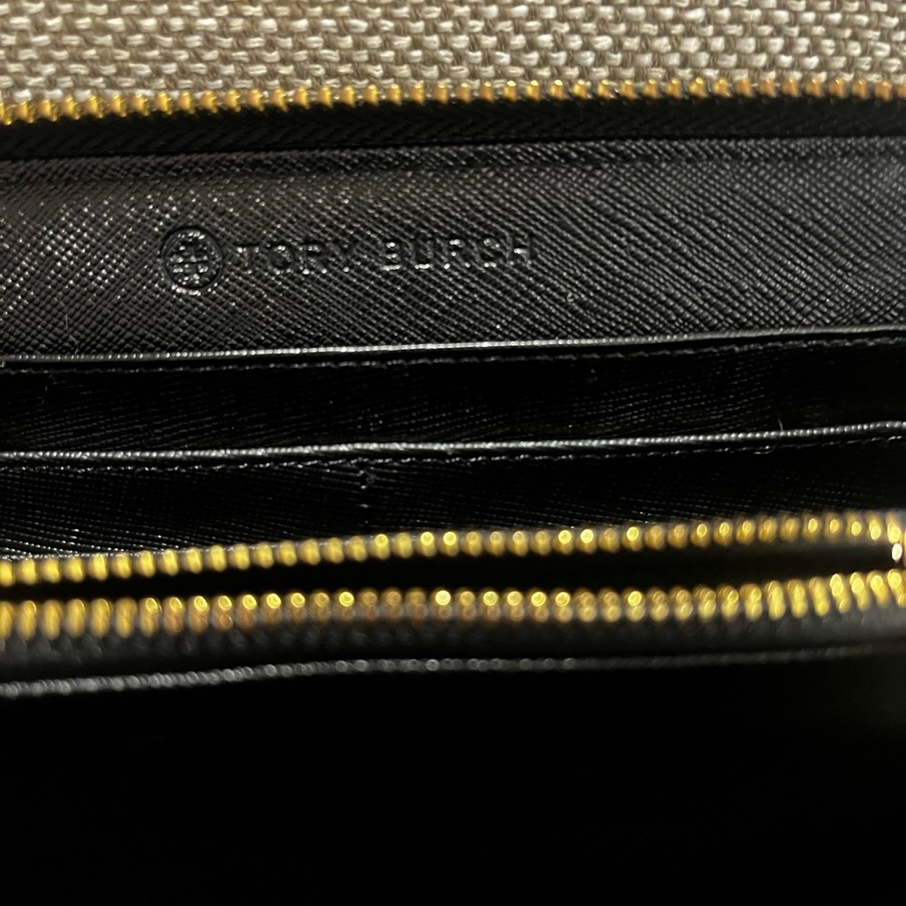 Tory Burch Robinson Black Leather Zip Continental Wallet Women’s - Picture 9 of 11